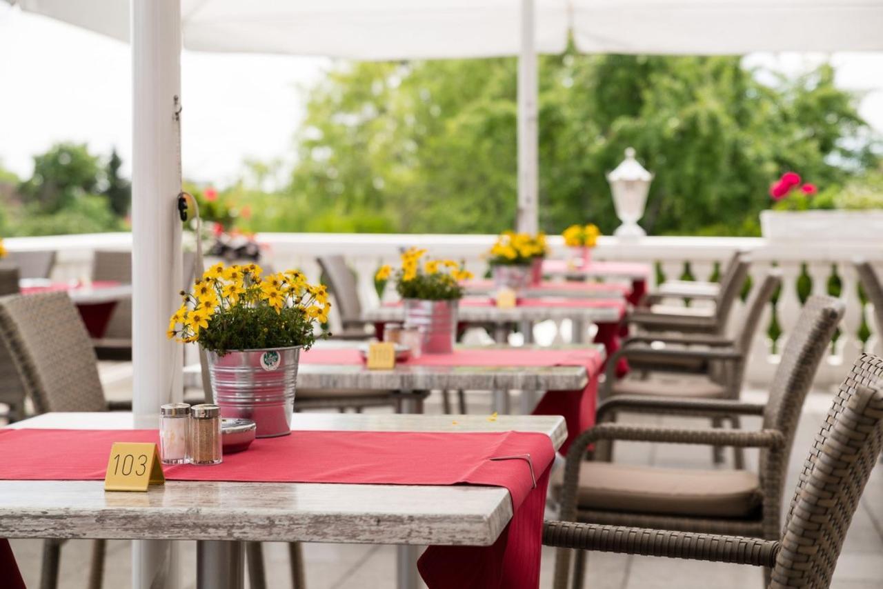 Moehringers Schwarzwald Hotel 본도르프임슈바르츠발트 외부 사진